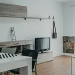 Amplio Y Comodo En Appartamento La Santa