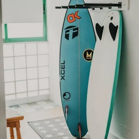 Amplio Y Comodo En דירה